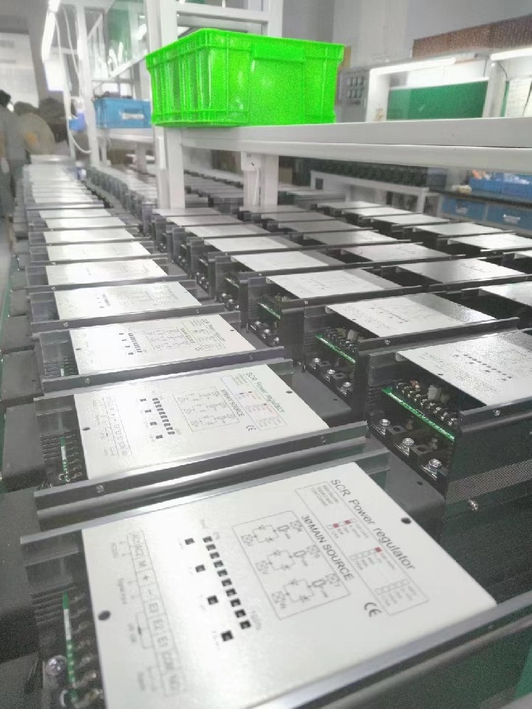 电力调解器的控制算法对其动态响应性能有多大的提升作用？？？？？