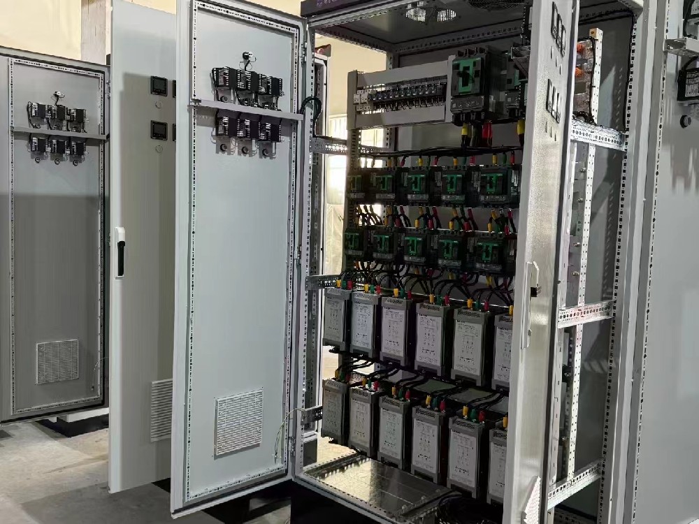 在轨道交通的供电系统中，，，电力调解器的应用有哪些奇异之处？？？？？